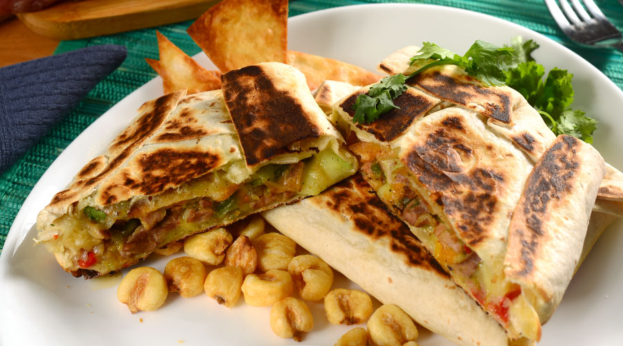 CRUNCH WRAPS DE LOMITO DE CERDO