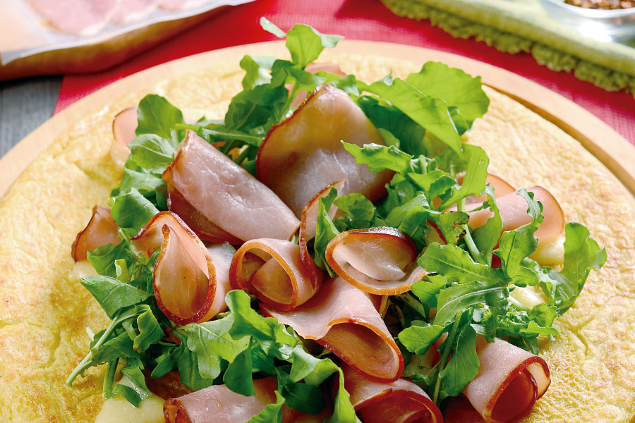 Fainá con jamón crudo