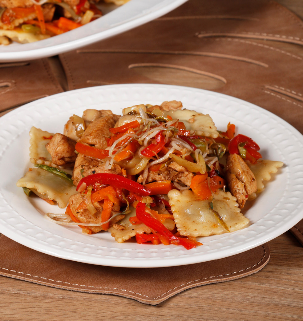 pasta con pollo al wok