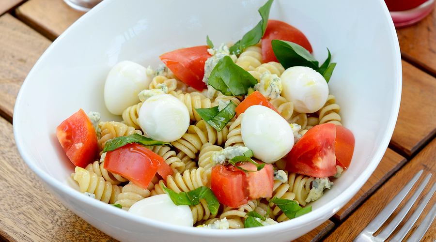 Pasta integral de la huerta con roquefort